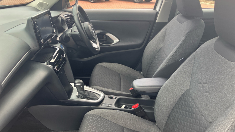 Toyota Yaris Cross 1.5 Hybrid Icon 5dr CVT Hybrid Estate